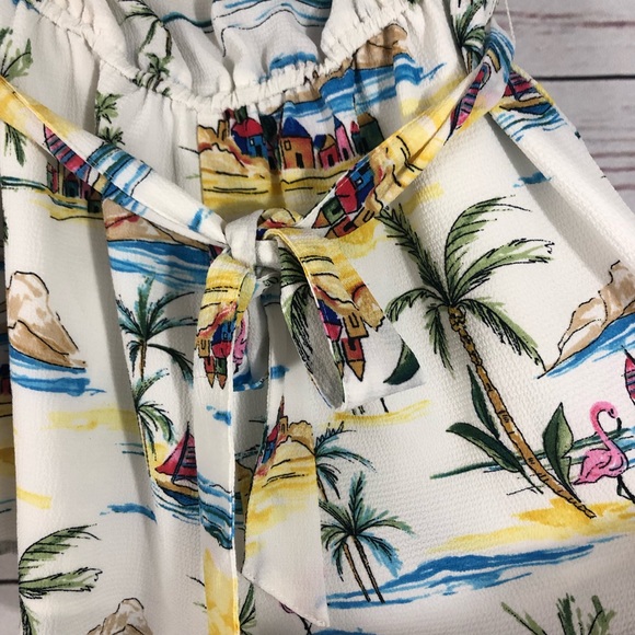 Forever 21 • Romper • Flamingo • Small - Picture 5 of 6